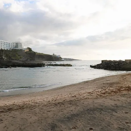 Achimencey In Bajamar (La Laguna)