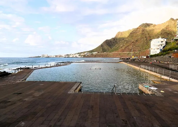 Achimencey In Bajamar (La Laguna)